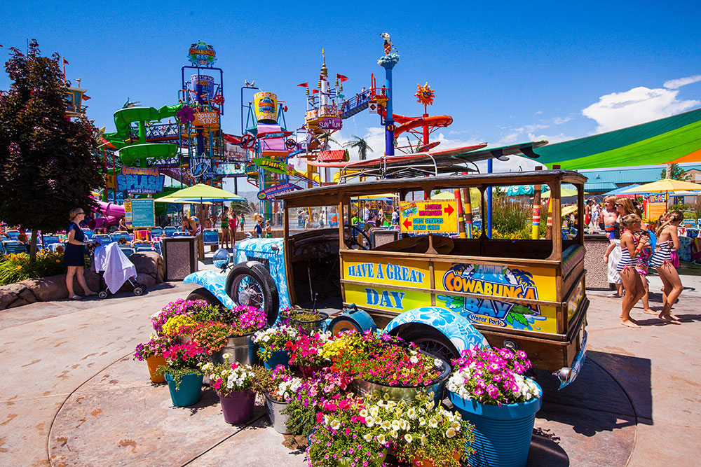 jobs-img Cowabunga Bay Flowers & Truck